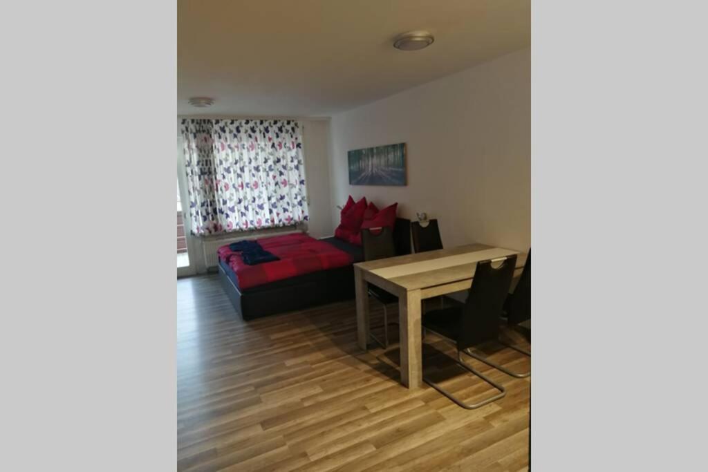 Tolle 1 Zimmer Ferienwohnung Mit Super Aussicht เอนซ์เคลิสแทร์เลอ ภายนอก รูปภาพ